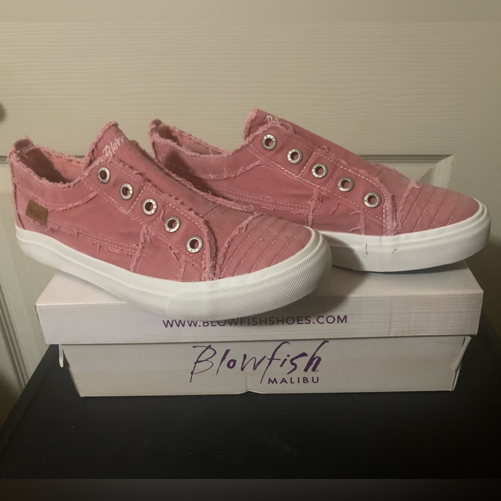 Blowfish Malibu Sneakers Size 10